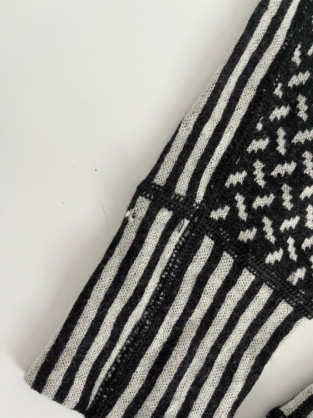 Kari Traa wool Black & White Patterned Half-Zip Cowl base layer Sweater - Picture 5 of 10